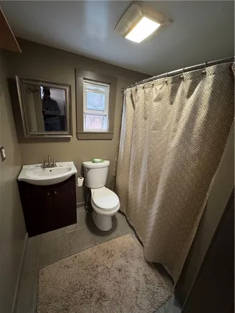 $1,600 | 399 Central Street, Burrillville, RI 02830