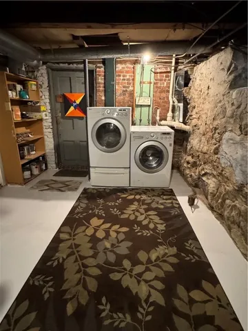 $1,800 | 399 Central Street, Burrillville, RI 02830