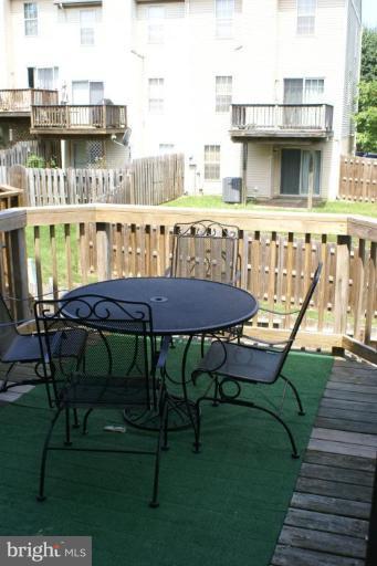 800 Harrogate Road Fredericksburg, VA 22406 - Photo 16 of 29 Deck