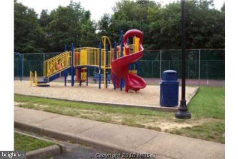 800 Harrogate Road Fredericksburg, VA 22406 - Photo 28 of 29 Community Playground
