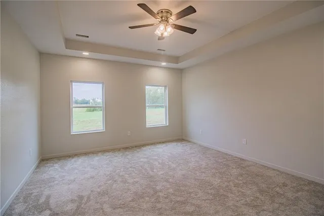 $395,900 | 125 Northwest 171 Road, Warrensburg, MO 64093