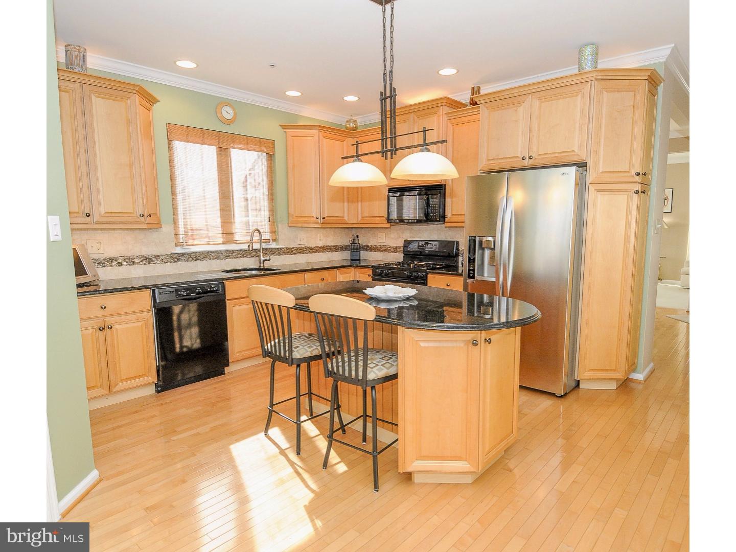 31 Valentine Road Ivyland, PA 18974 - Photo 5 of 25 Kitchen