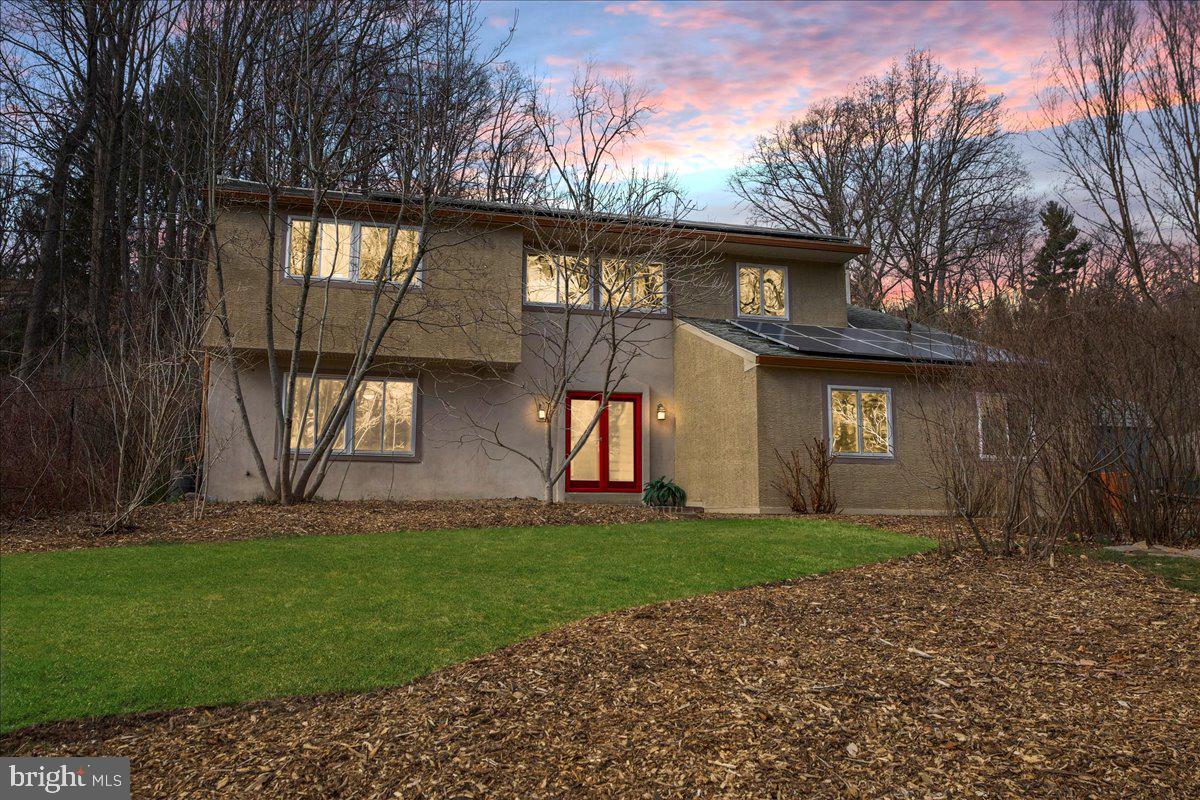 716 South Roberts Road Bryn Mawr, PA 19010 - Photo 2 of 39 a front view of a house with a yard