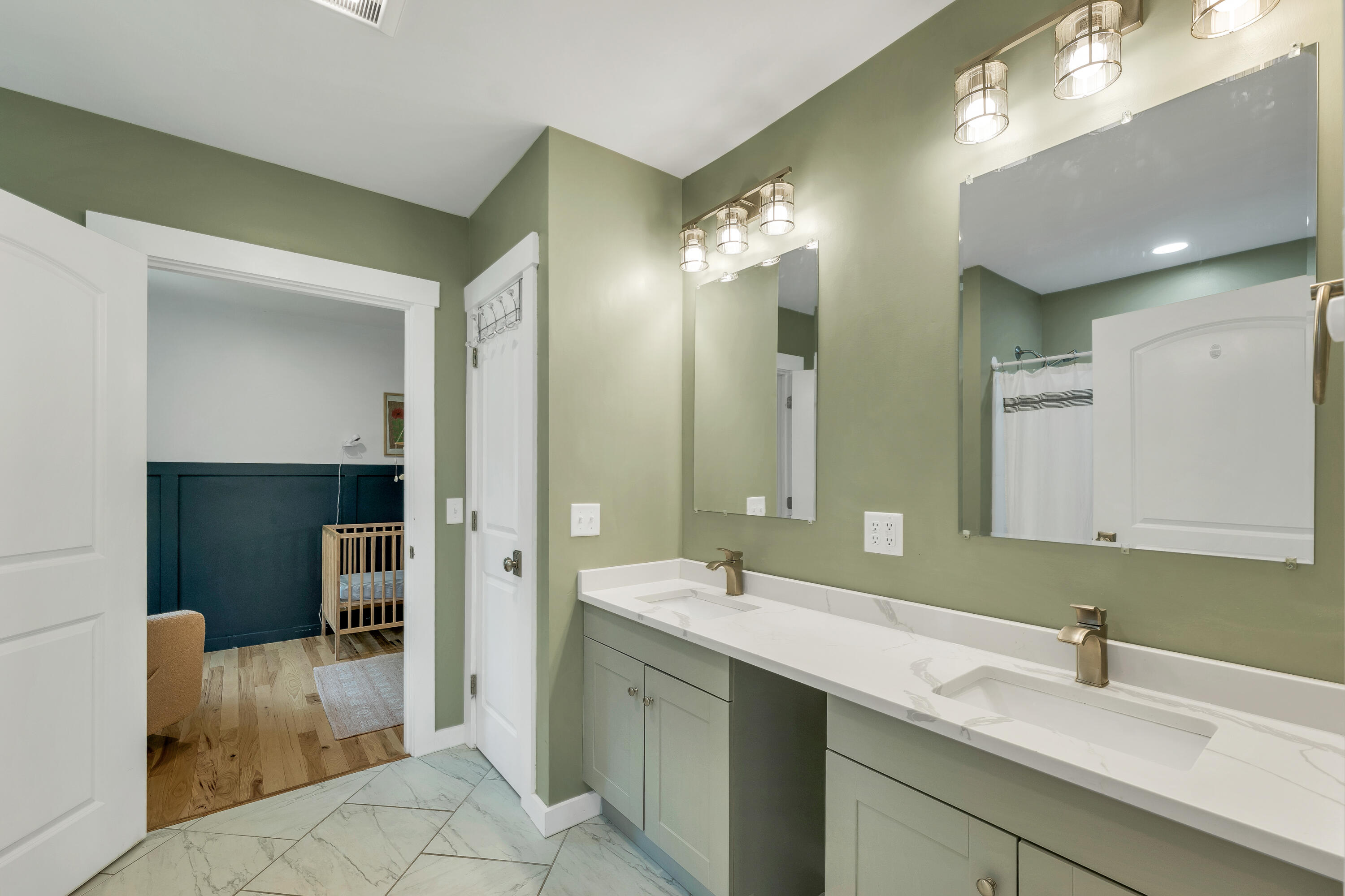 74 Alewive Road Kennebunk, ME 04043 - Photo 42 of 60 2nd floor shared full bath