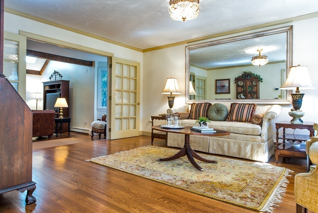 5 Parmenter Road Framingham, MA 01701 - Photo 3 of 30