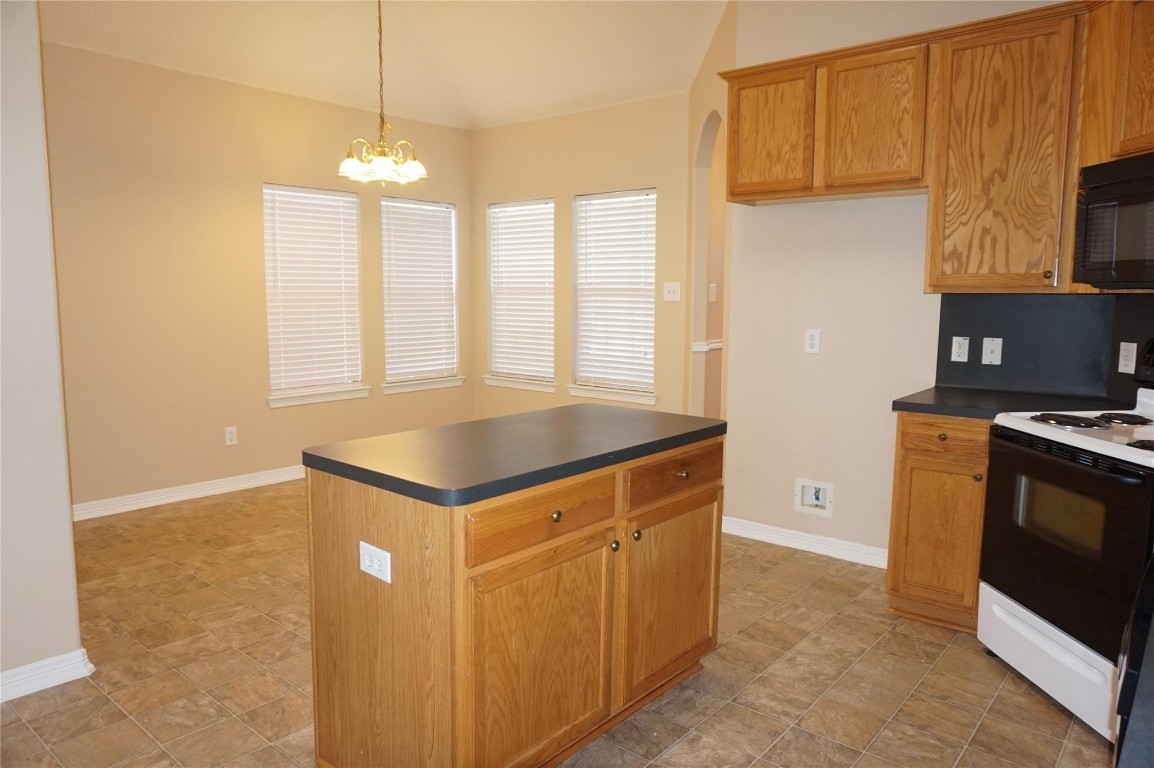 23819 Sawmill Pass Spring, TX 77373 - Photo 7 of 24