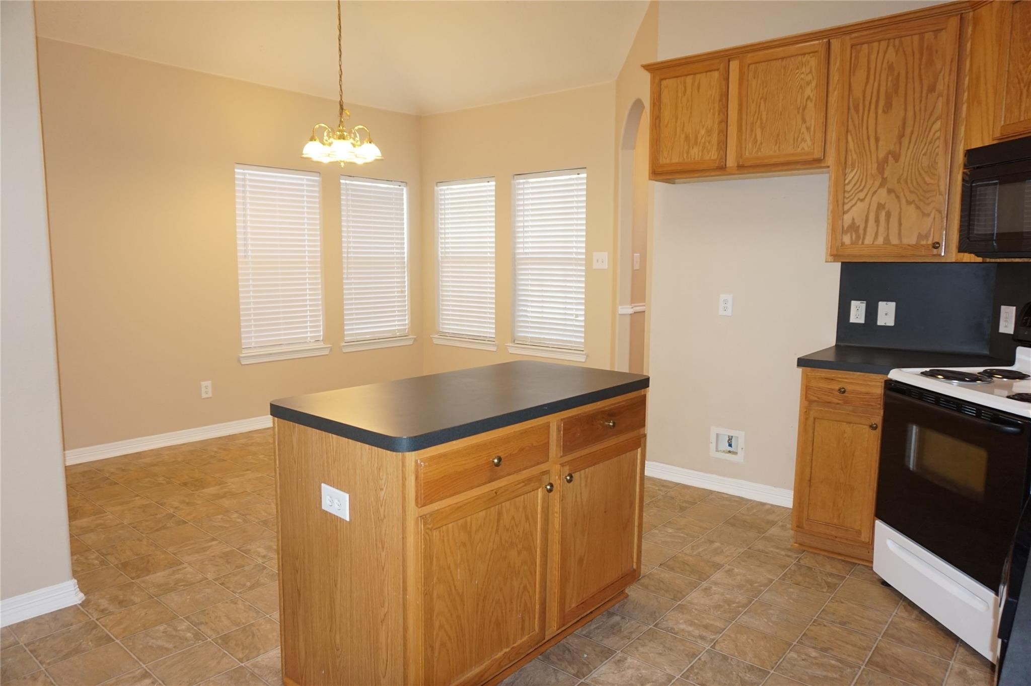 23819 Sawmill Pass Spring, TX 77373 - Photo 7 of 24