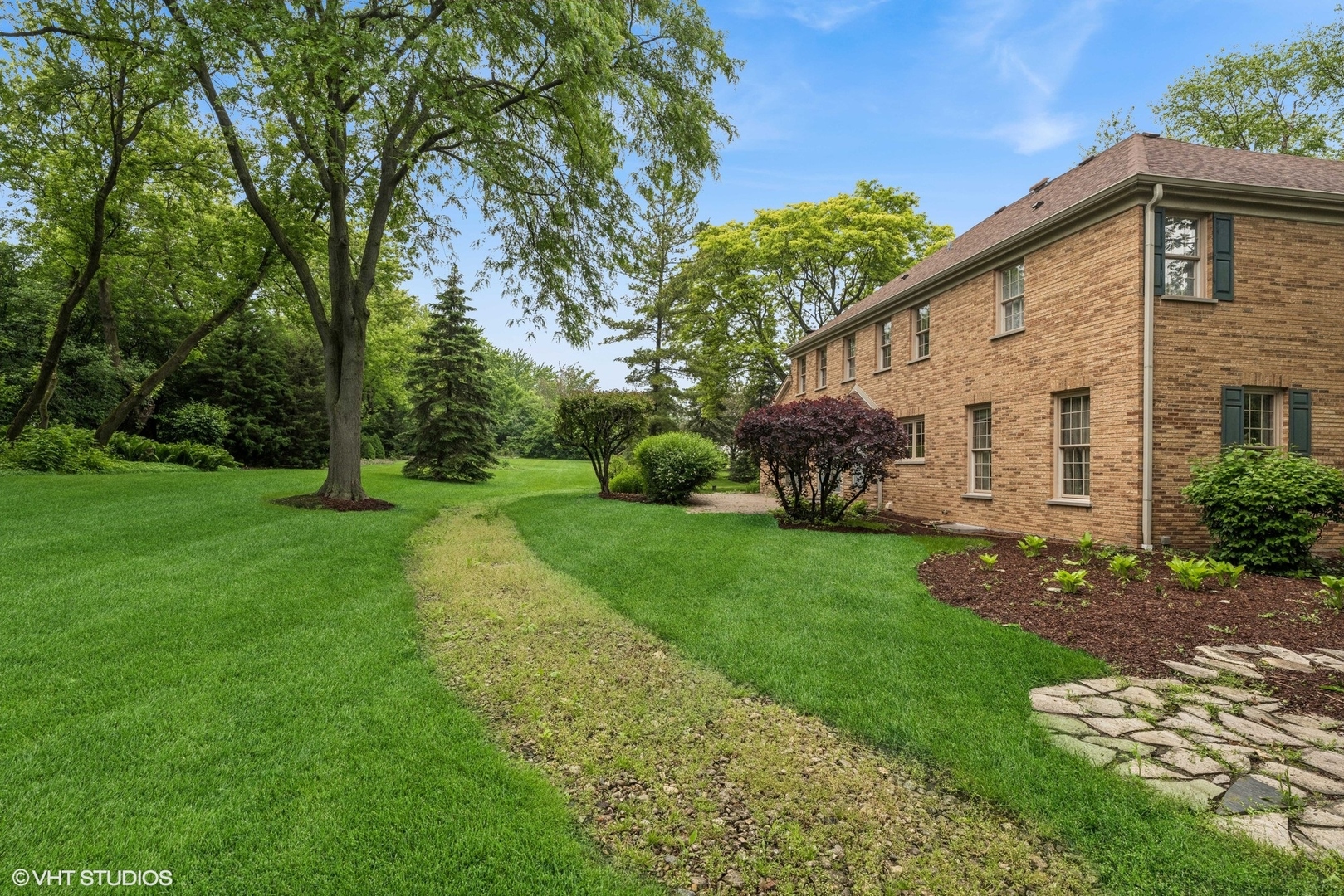 1165 Carberry Circle Inverness, IL 60067 - Photo 30 of 36 Gallery Image 30