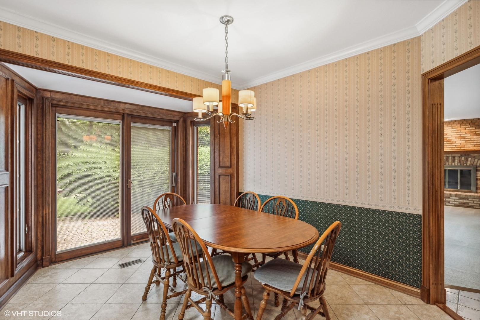 1165 Carberry Circle Inverness, IL 60067 - Photo 9 of 36 Gallery Image 9