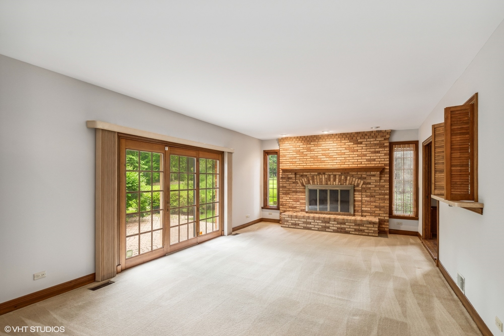 1165 Carberry Circle Inverness, IL 60067 - Photo 10 of 36 Gallery Image 10