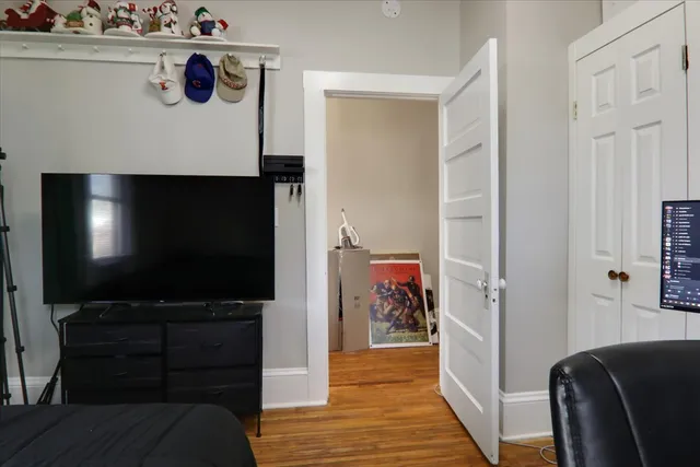 $189,900 | 910 North Center Street, Bloomington, IL 61701