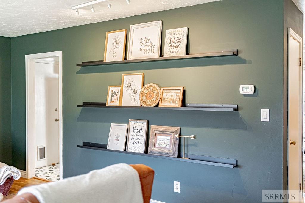 1960 Bittern Drive Ammon, ID 83406 - Photo 12 of 57