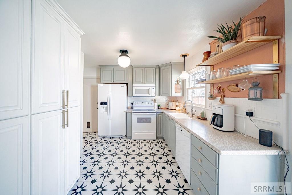 1960 Bittern Drive Ammon, ID 83406 - Photo 17 of 57