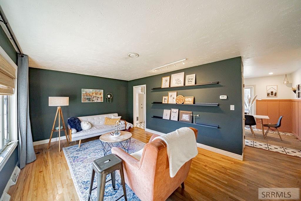 1960 Bittern Drive Ammon, ID 83406 - Photo 8 of 57