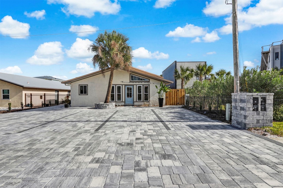 338 Tarpon Avenue Fernandina Beach, FL 32034 - Photo 1 of 36
