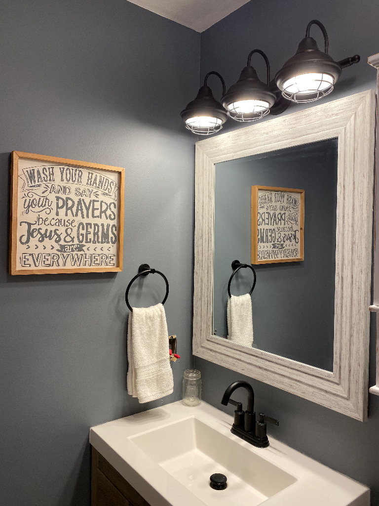 26 Winrock Road Montgomery, IL 60538 - Photo 14 of 24 a bathroom with a sink and a mirror