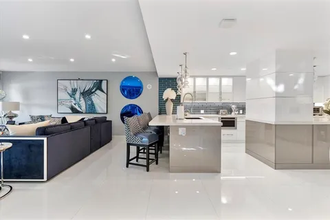 $2,150,000 | 615 Bayshore Drive, Unit 106, Fort Lauderdale, FL 33304