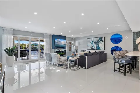 $2,150,000 | 615 Bayshore Drive, Unit 106, Fort Lauderdale, FL 33304