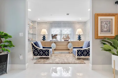 $2,150,000 | 615 Bayshore Drive, Unit 106, Fort Lauderdale, FL 33304