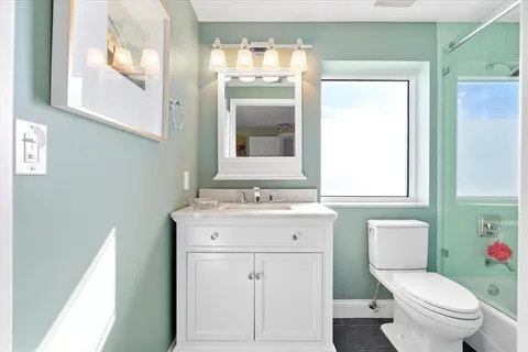 $2,150,000 | 615 Bayshore Drive, Unit 106, Fort Lauderdale, FL 33304