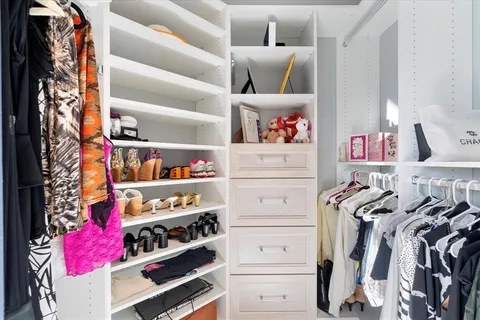 $2,150,000 | 615 Bayshore Drive, Unit 106, Fort Lauderdale, FL 33304