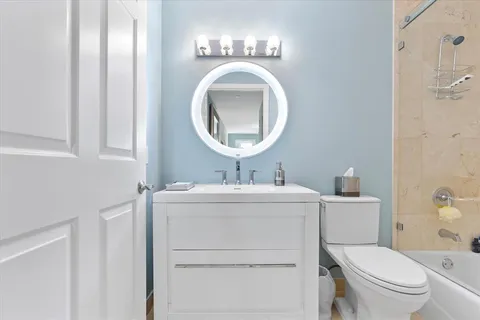 $2,150,000 | 615 Bayshore Drive, Unit 106, Fort Lauderdale, FL 33304