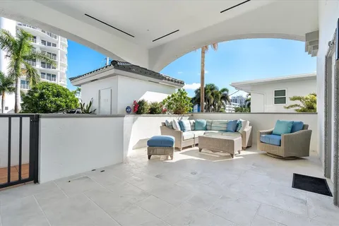 $2,150,000 | 615 Bayshore Drive, Unit 106, Fort Lauderdale, FL 33304