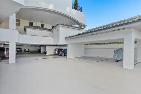 $2,150,000 | 615 Bayshore Drive, Unit 106, Fort Lauderdale, FL 33304