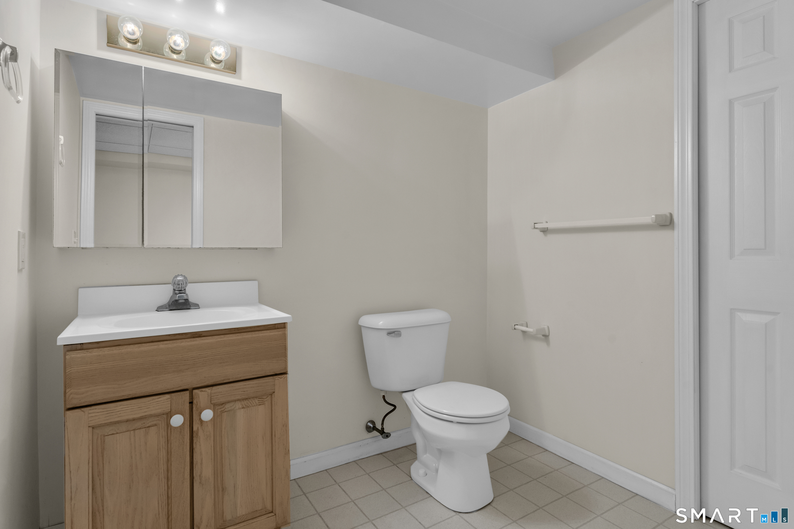 46 Spring Rock Road East Lyme, CT 06333 - Photo 31 of 40