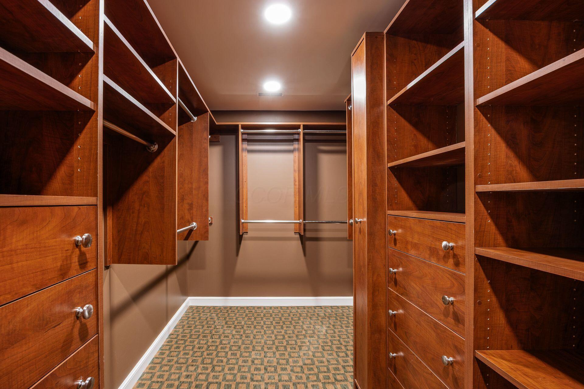 2841 Doncaster Road Columbus, OH 43221 - Photo 27 of 72 Primary Walk-In Closet