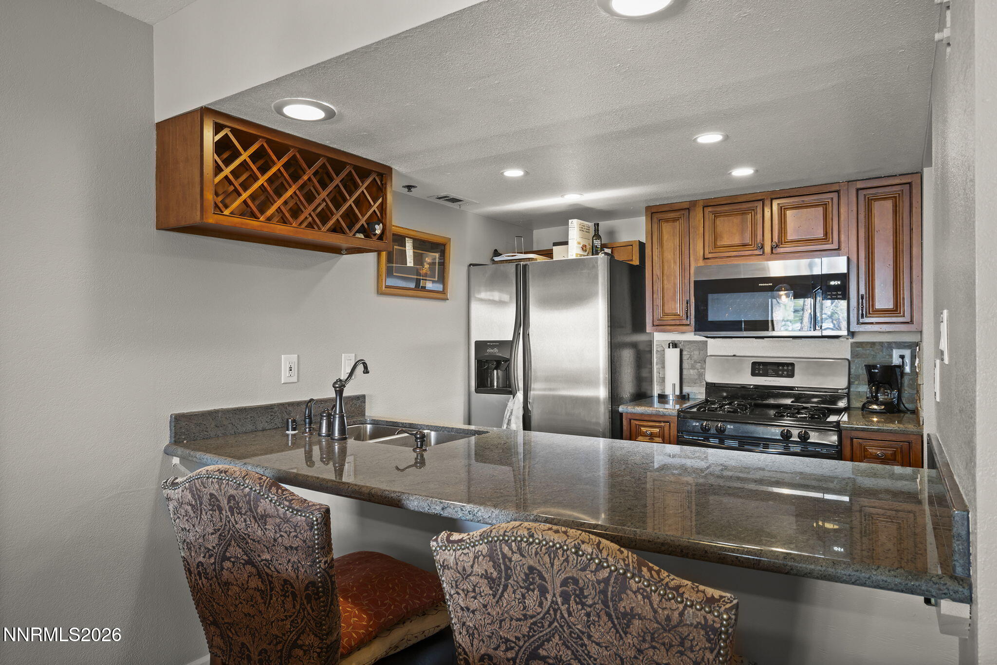 759 Boulder Court, Unit M Stateline, NV 89449 - Photo 6 of 21 6-web-or-mls-_DSC8019