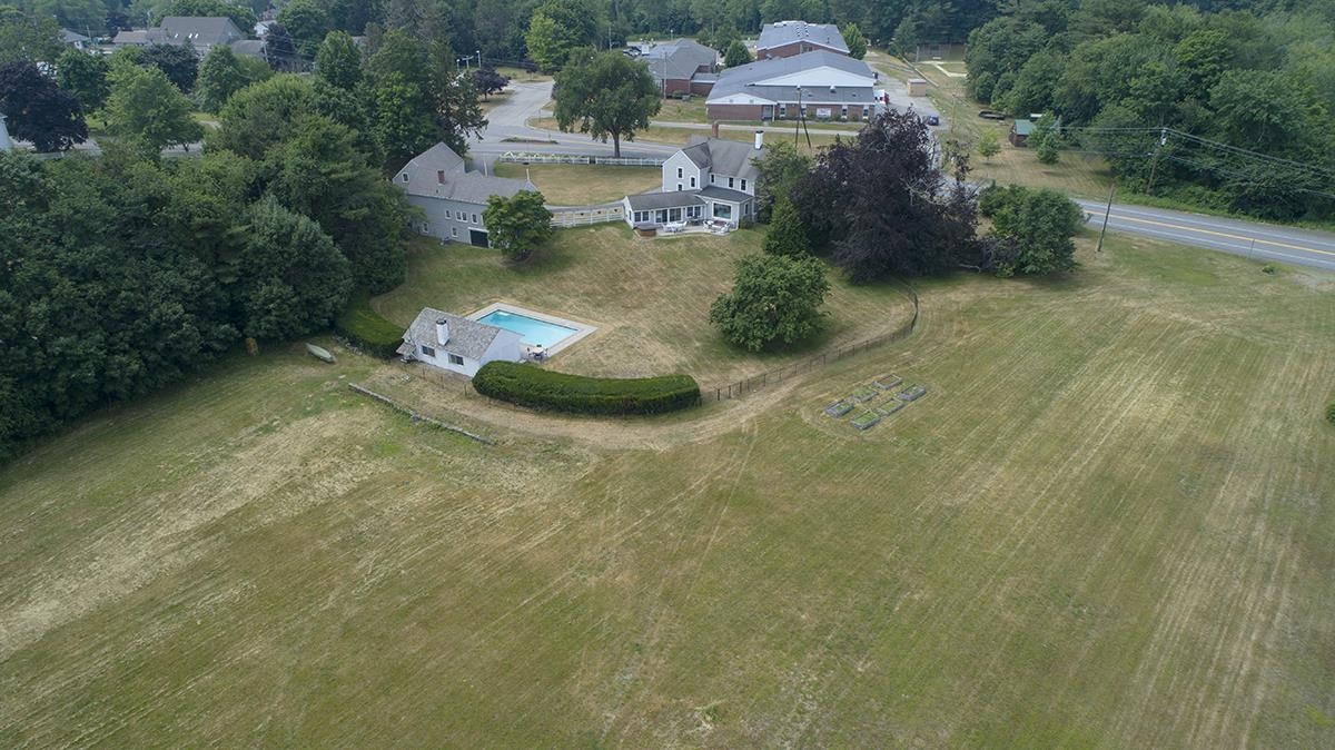 13 Exeter Road Hampton Falls, NH 03844 - Photo 13 of 40