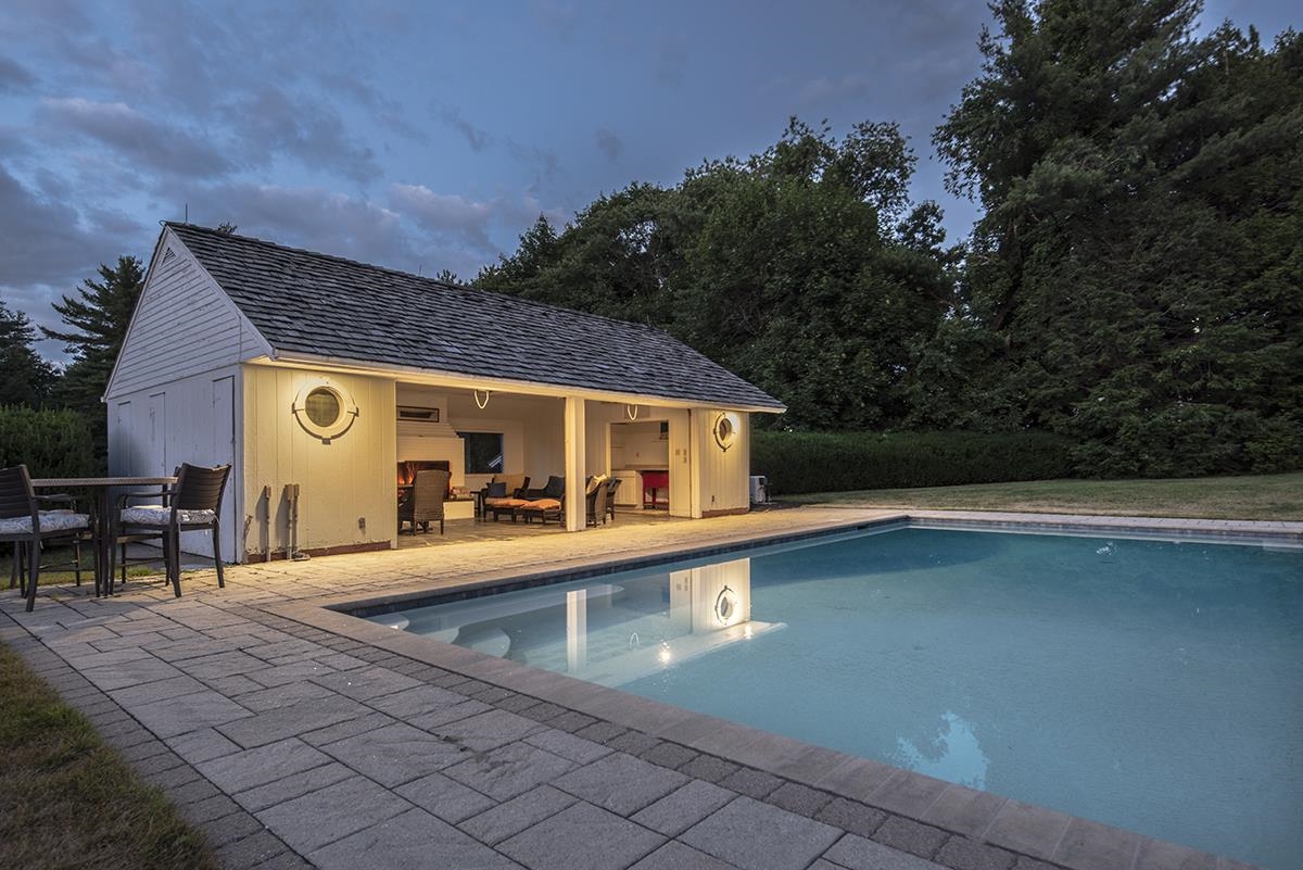 13 Exeter Road Hampton Falls, NH 03844 - Photo 17 of 40