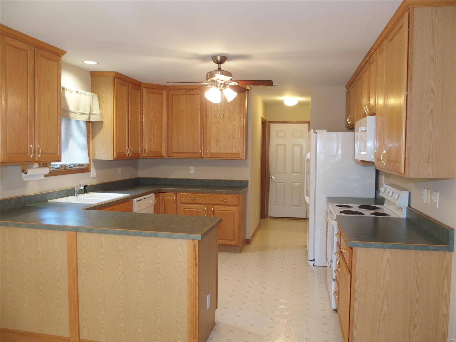 3014 Devilla Trail St. Charles, MO 63301 - Photo 4 of 30