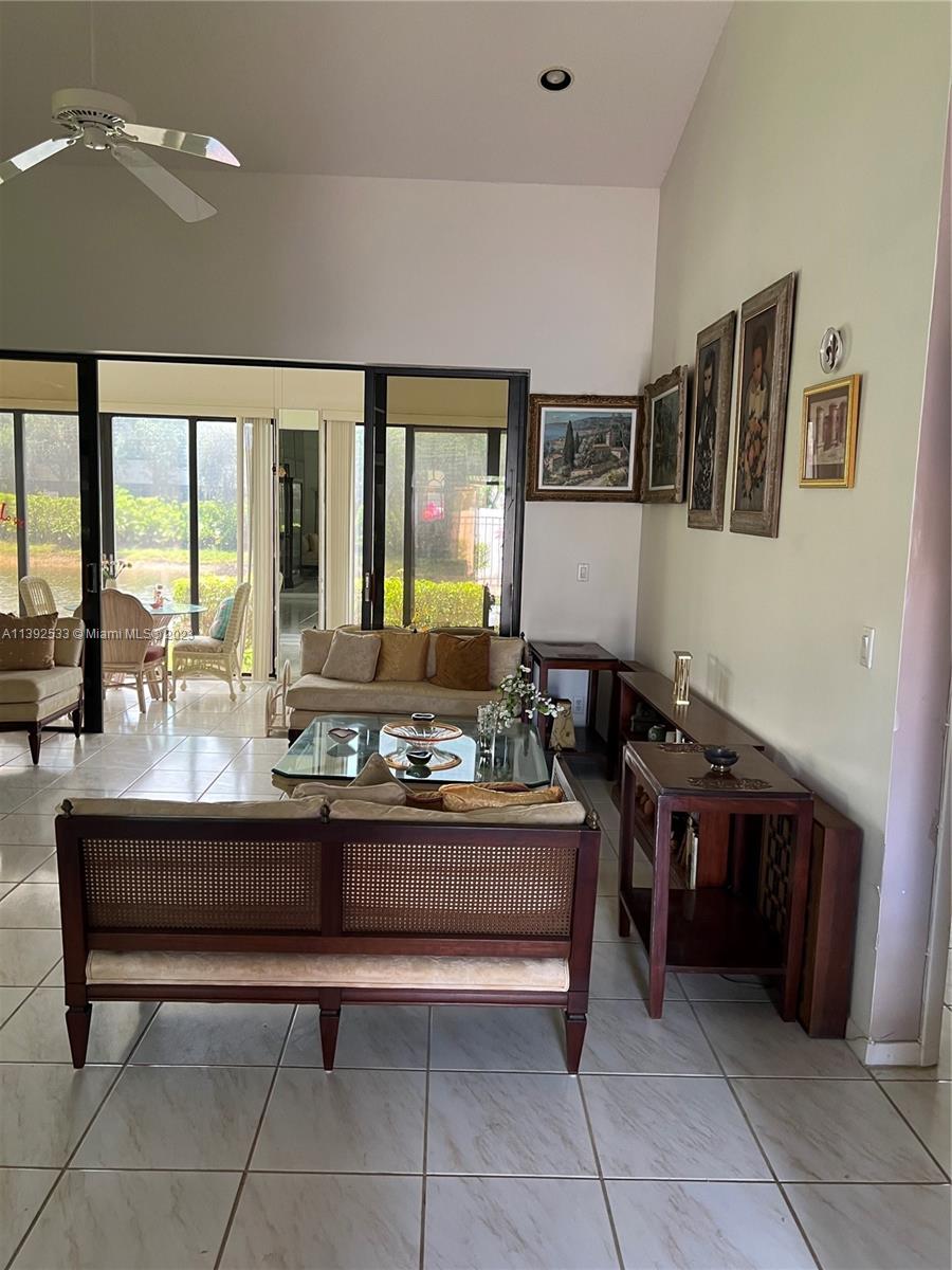 Aberdeen Boynton Beach, FL 33472 - Photo 18 of 19 a living room with furniture