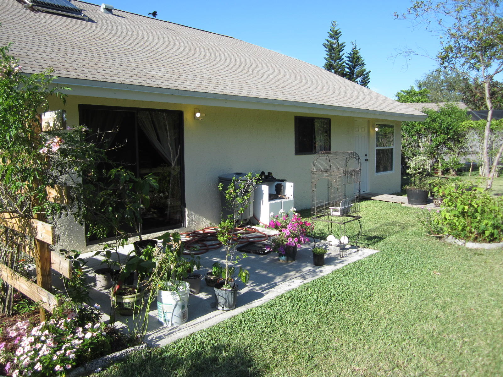 22686 Pickerel Circle Boca Raton, FL 33428 - Photo 25 of 46 back patio