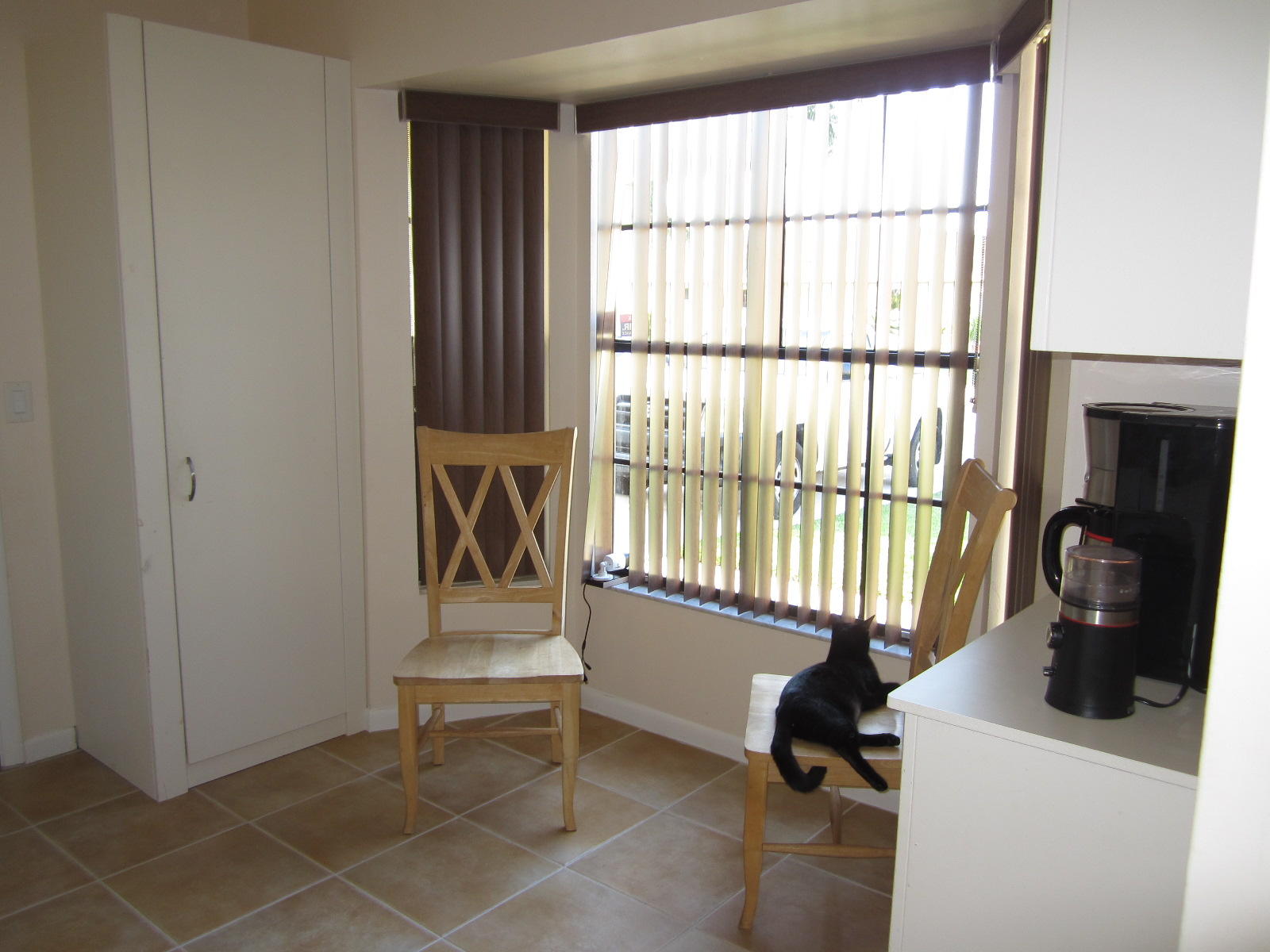 22686 Pickerel Circle Boca Raton, FL 33428 - Photo 6 of 46 Breakfast Area