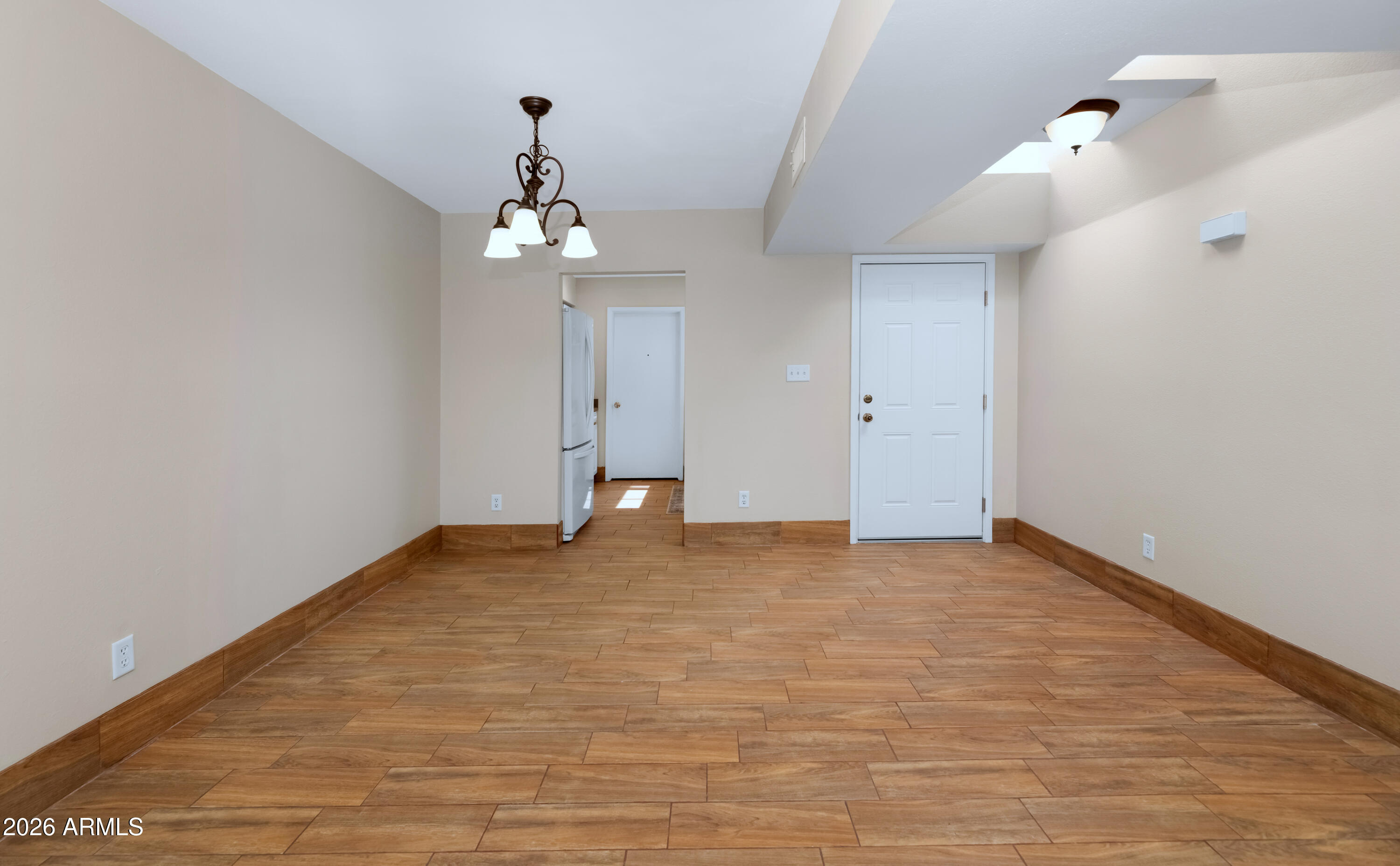 3031 West Hearn Road Phoenix, AZ 85053 - Photo 19 of 31