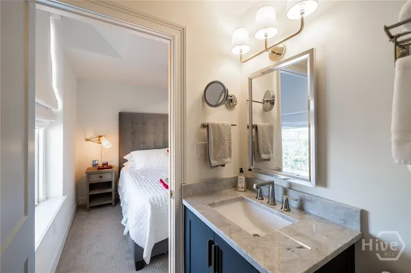 $1,100,000 | 247 East Washington Street, Unit 308, Athens, GA 30601