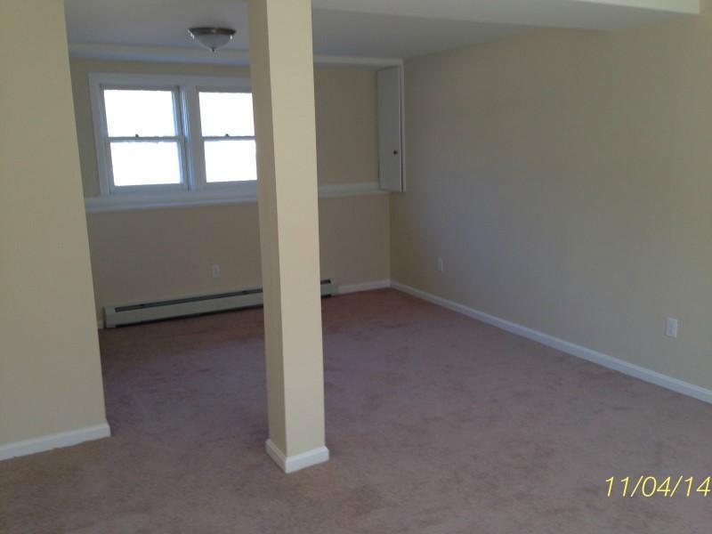 82 Sawyer Road Scarborough, ME 04074 - Photo 10 of 15 Master Bedroom. Sitting or dressing area