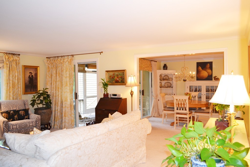 137 Village Post Road, Unit 137 Danvers, MA 01923 - Photo 3 of 24 Gallery Image 3