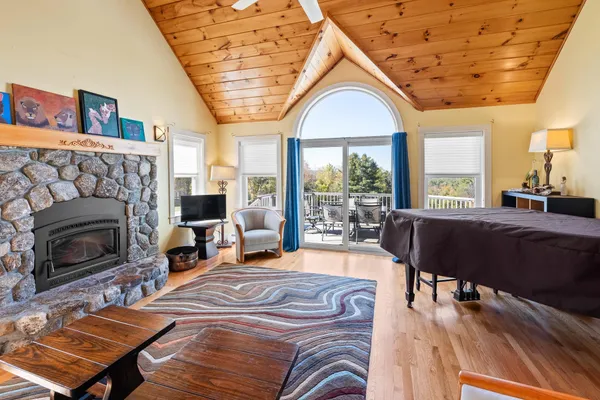 $1,390,000 | 58 Sunset Rock Road, Lebanon, NH 03766
