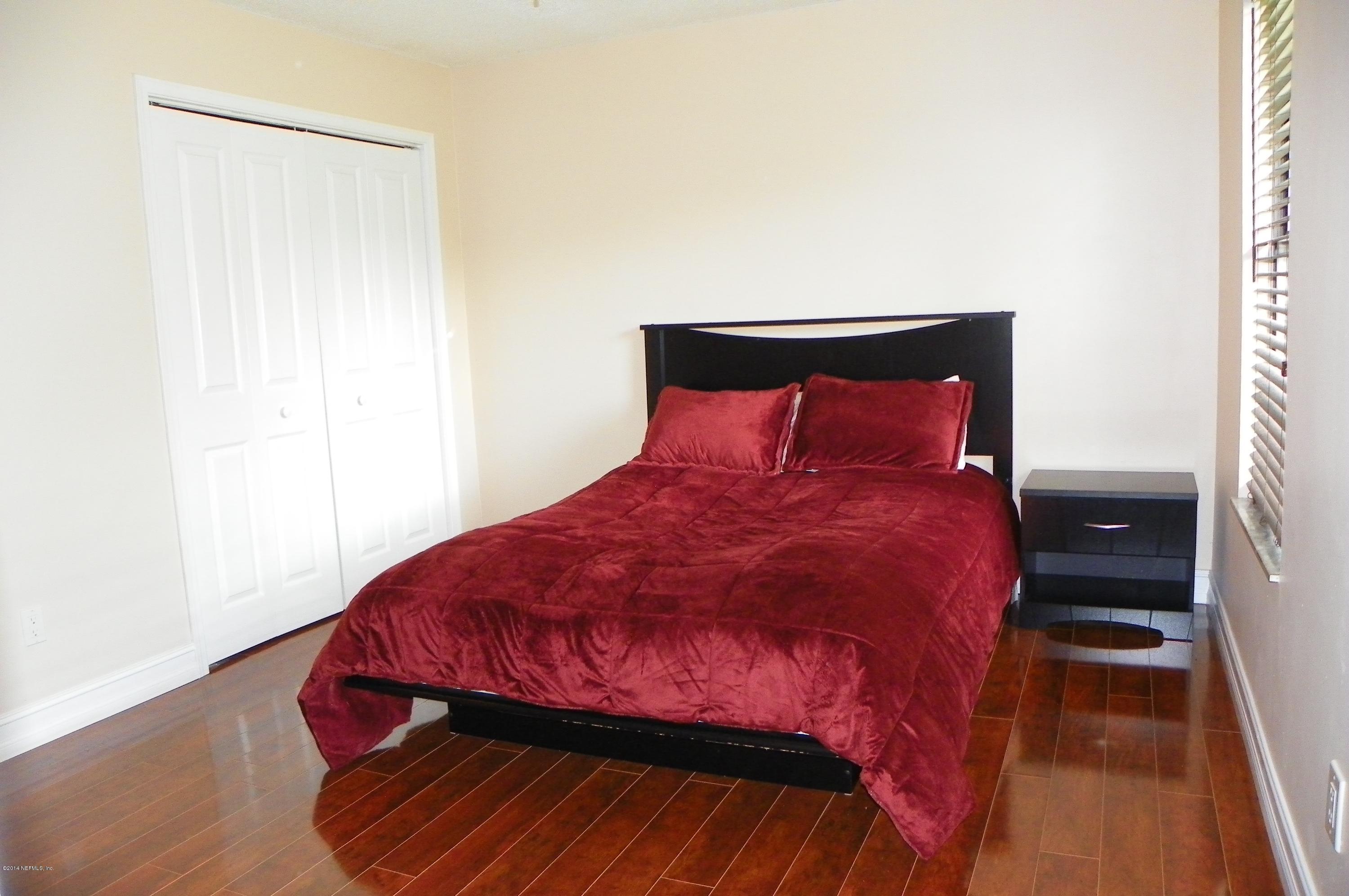 13535 Chauny Road Jacksonville, FL 32246 - Photo 9 of 21 Master Bedroom