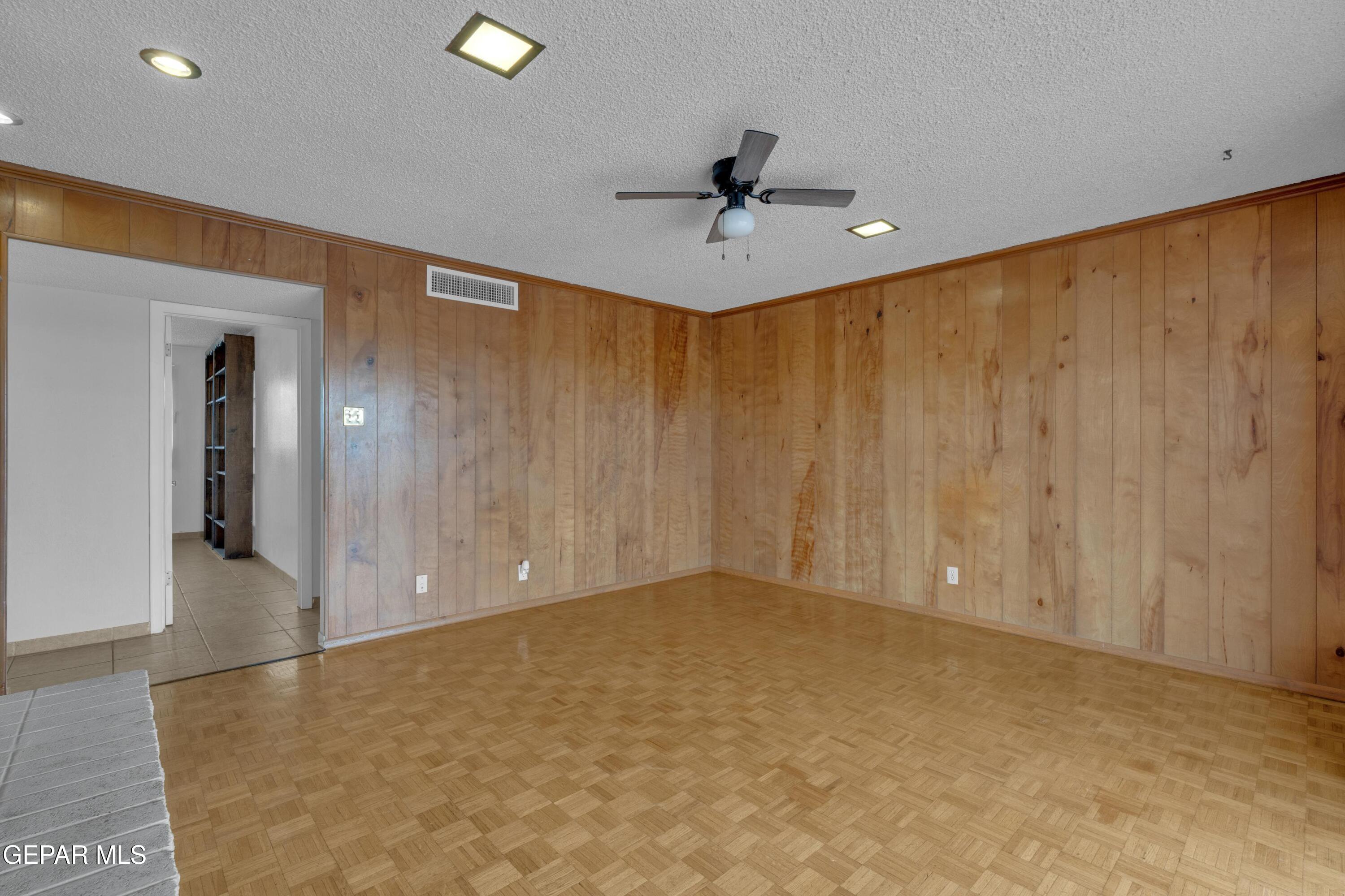 337 Clairemont Road El Paso, TX 79912 - Photo 30 of 45 2 (26)