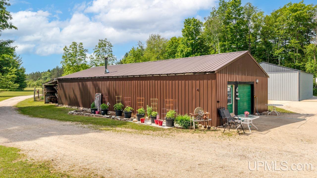 8511 Hyland Road Manistique, MI 49854 - Photo 38 of 67