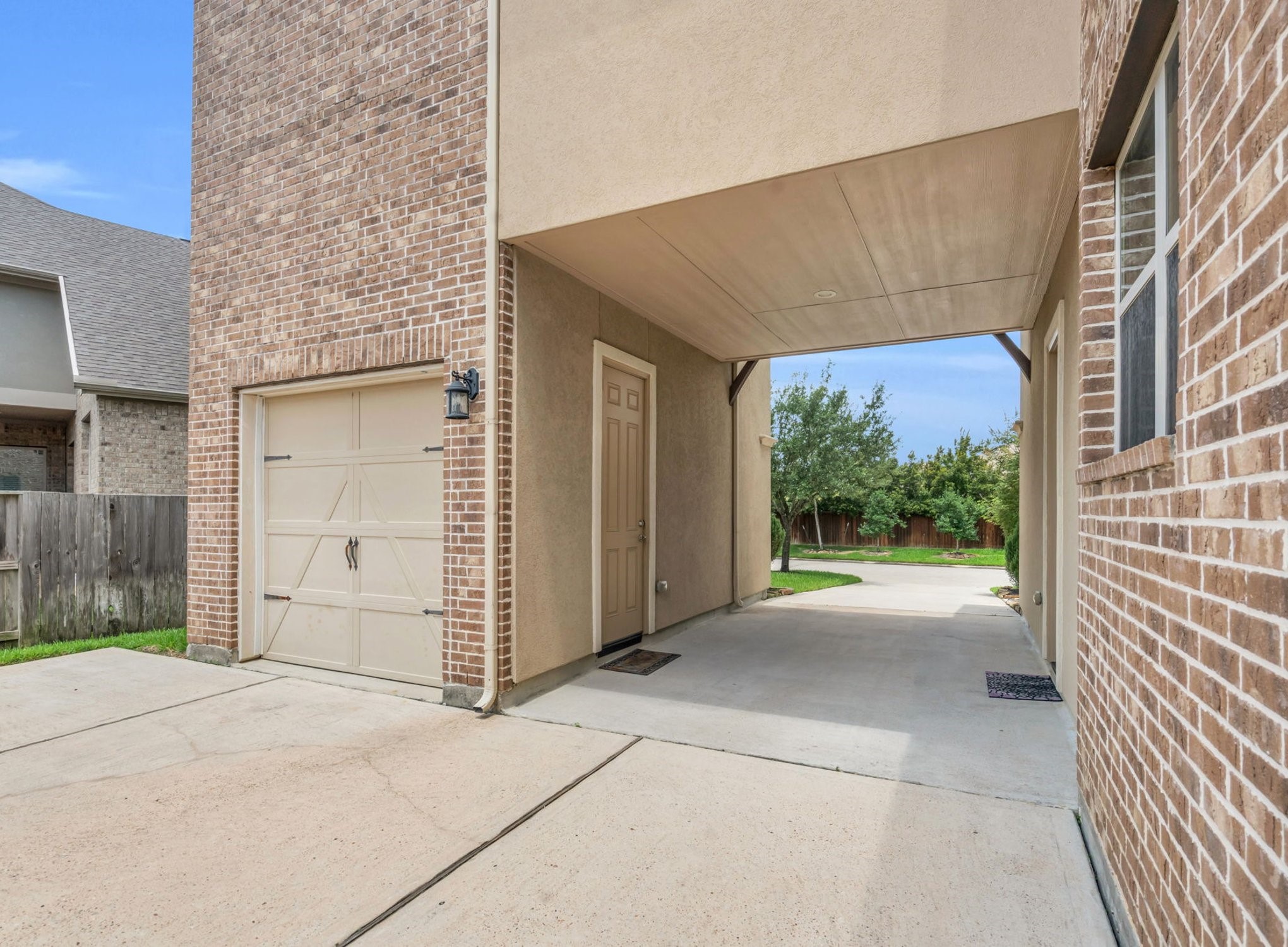9842 Kirkstone Terrace Drive Spring, TX 77379 - Photo 25 of 34 the third garage or storage?