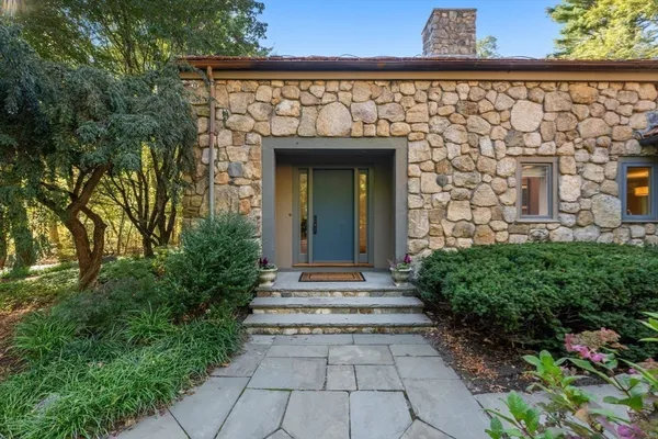 $3,450,000 | 24 Trailside Road, Weston, MA 02493
