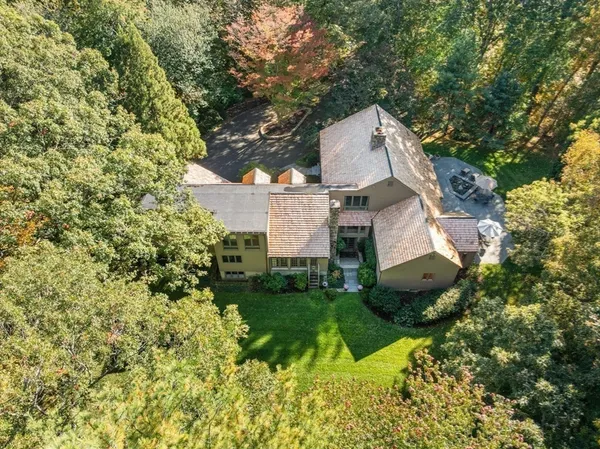 $3,450,000 | 24 Trailside Road, Weston, MA 02493