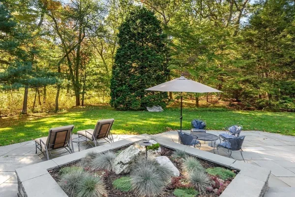 $3,450,000 | 24 Trailside Road, Weston, MA 02493