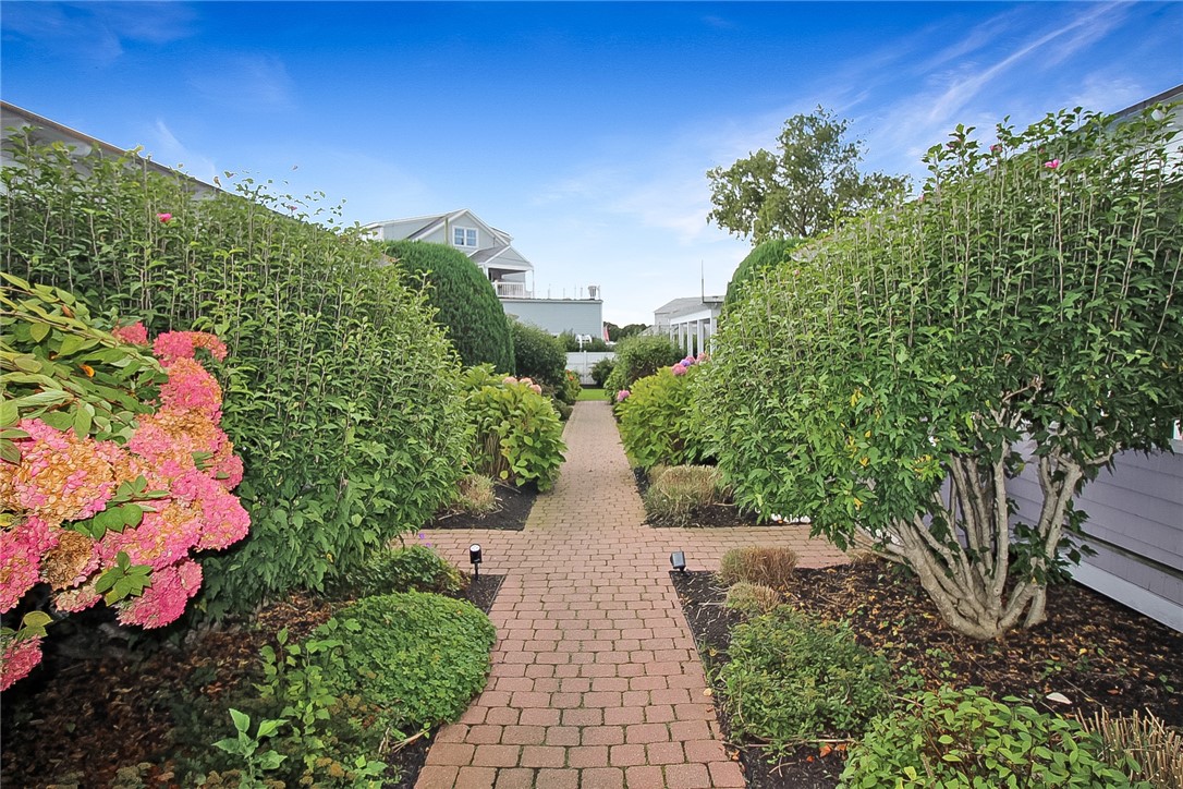 223 Purgatory Road Middletown, RI 02842 - Photo 23 of 26 Main Walkway